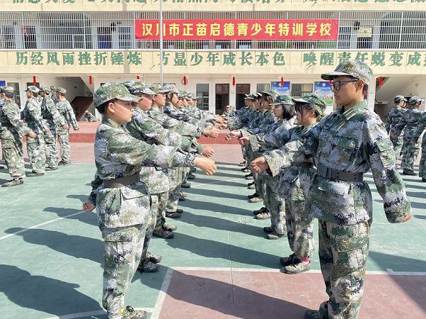 如何解决中学孩子早恋问题和怎