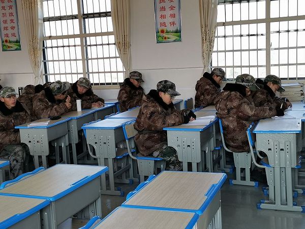在生活中家长该如何做好家庭教