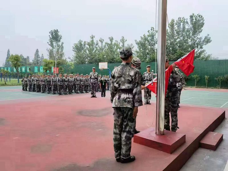 爱国是深藏在每个人心中的理想(图2) 爱国是深藏在每个人心中的理想(图2)