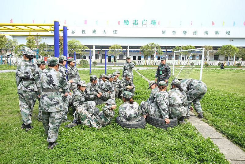在分享快乐的同时能够拉近彼此